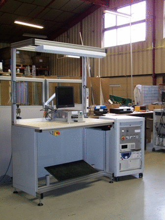 Patienter.
Chargement du film en cours.
